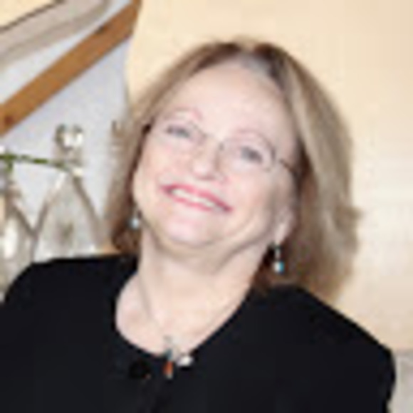 Meet your Posher, Meredith - Picture 1 of 1